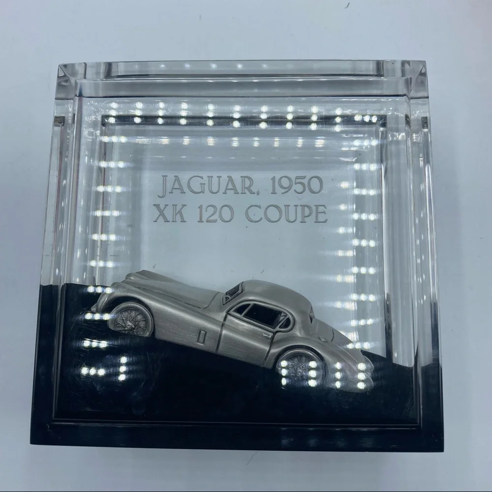 Jaguar 1950 XK 120 Coupe Collectible Car Glass Display Case - Picture 3 of 9